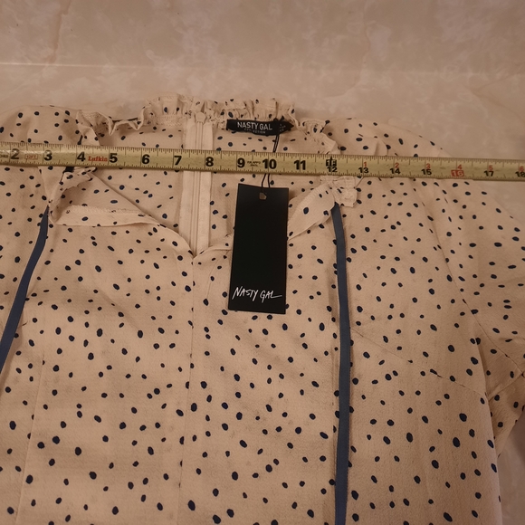 Nasty Gal Beige Long Sleeve Dress with Black Dots - Picture 2 of 11